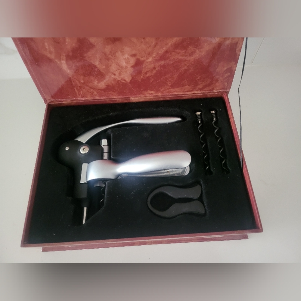 Professional Corkscrew Set With Broken Foil Cutter And Two Extra Screws